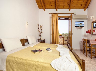 Vasilikos, Zakynthos - Anemomylos Studios Foto 7