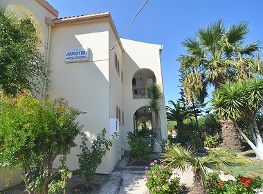 Τσιλιβί - Διαμερίσματα Αρχοντικό Photo 4