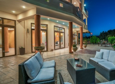Tsilivi, Zakynthos - Athena's Holiday Home Photo 2