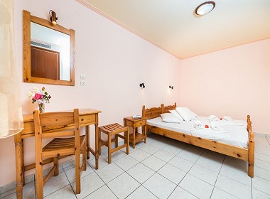 Kalamaki, Zakynthos, Zante Island - Athina Apts Photo 5