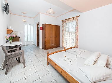 Kalamaki, Zakynthos, Zante Island - Athina Apts Photo 8