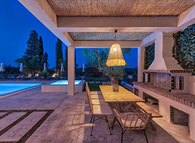 Pantokratoras - Delight Luxury Villa Photo 12
