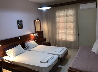 Laganas - Dionysos Studios Photo 12