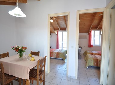 Keri Lake, Zante, Zakynthos - Dolphins Studios Apartments Photo 8