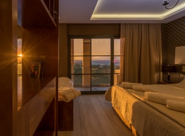 Tragaki, Zakynthos - Elegance Luxury Suites Photo 13