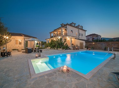 Laganas, Zakynthos - Eleni's Family Villa Photo 11
