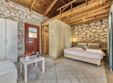 Agios Sostis, Lithakia, Zakynthos - Evylio Stone Houses Photo 5