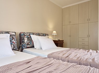 Zante Town - Giovannas Luxury Apartment Photo 9
