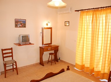 Tsilivi, Zante, Zakynthos - Glavas Studios Apartments Photo 6
