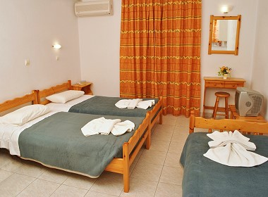 Amoudi Beach - Zakynthos Island - Ionian View Apartments & Studios Foto 7