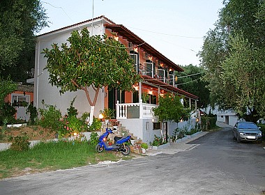 Keri Lake - Zante Island Zakynthos - Gunelis Studios & Apartments Photo 9