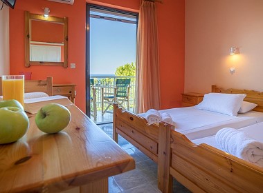 Amoudi - Zakynthos Island - Julia Studios Photo 7