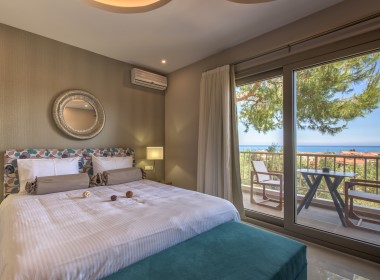 Alykes, Zakynthos - Koukounaria Suites Photo 6