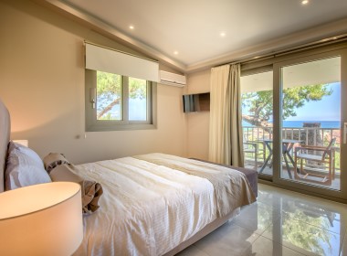 Alykes, Zakynthos - Koukounaria Suites Photo 14