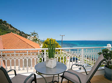 Krioneriou 76, Zakynthos - Mare Nostrum Seafront Apartment Photo 2