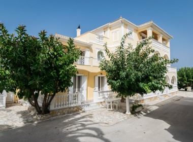 Laganas, Zante, Zakynthos - Mentikas Studios and Apartments Foto 1