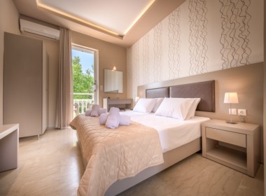 Laganas, Zakynthos - Nastazia Studios Photo 3