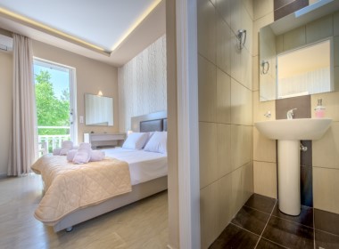 Laganas, Zakynthos - Nastazia Studios Photo 10
