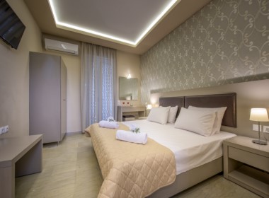 Laganas, Zakynthos - Nastazia Studios Photo 14