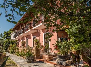 Laganas, Zakynthos - Notos Studios Photo 1