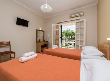 Tsilivi, Zakynthos - Olga Studios - 3 Photo 9