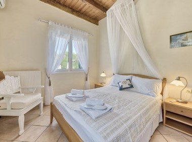 Tragaki, Zakynthos - Olivegrove Villa Photo 8