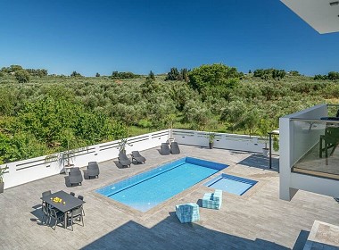 Παντοκράτορας - Ostria Luxury Villa Photo 12