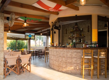 Alykanas, Zante, Zakynthos - Pahnis Studios Photo 13