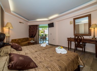 Tsilivi Zakynthos - Palazetto Suites Photo 6