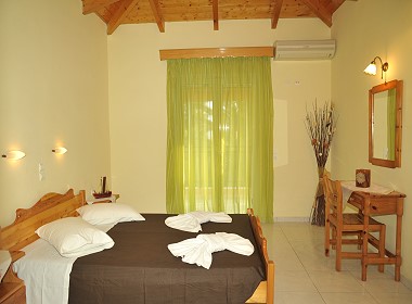 Laganas, Zante - Zakynthos Greece - San Giorgio's Maisonettes Photo 9