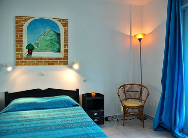 Keri Lake, Zakynthos, Zante Greece - Seaside Apartments Photo 8
