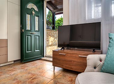 Zante Town - Suburban Elegant Studios Photo 4