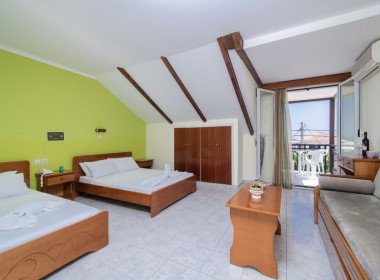 Alykes, Zakynthos - SunBliss Studios & Apartments Photo 9