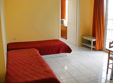 Laganas, Zante, Zakynthos - Sunflower Apartments & Studios Foto 9