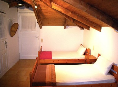 M.Gerakari,  Zakynthos - Thalassa Studios Photo 9
