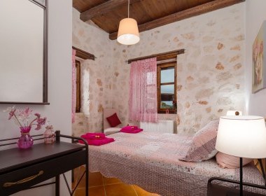 Kalipado, Zakynthos - Varta Village Photo 3