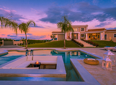 Reservations - Villa Shangri-La Photo 3
