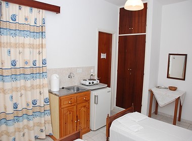 Tsilivi, Planos, Zakynthos - Voula Studios Photo 4