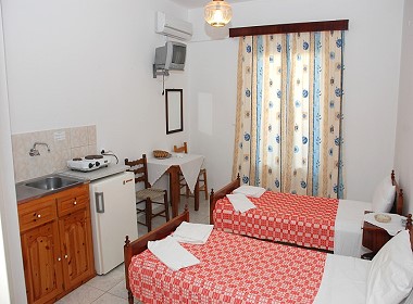 Tsilivi, Planos, Zakynthos - Voula Studios Photo 5