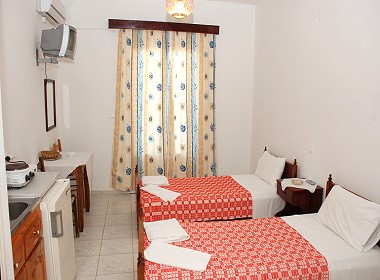 Tsilivi, Planos, Zakynthos - Voula Studios Photo 15