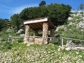 Askos Stone Park Zacinto
